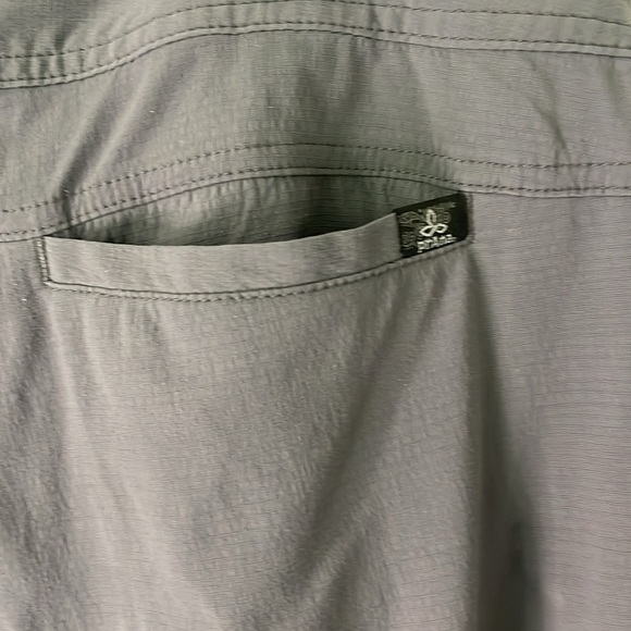 Prana Hiking Dark Gray Adjustable Capris Size 8 - Picture 7 of 9
